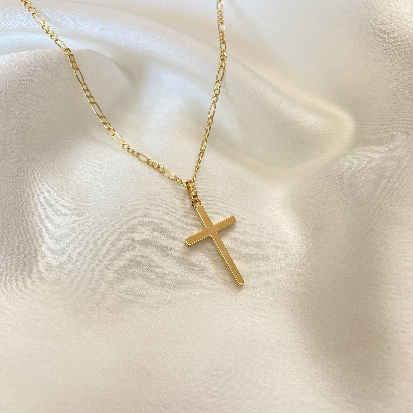 Cruz Alargada Oro Sólido Amarillo 14k