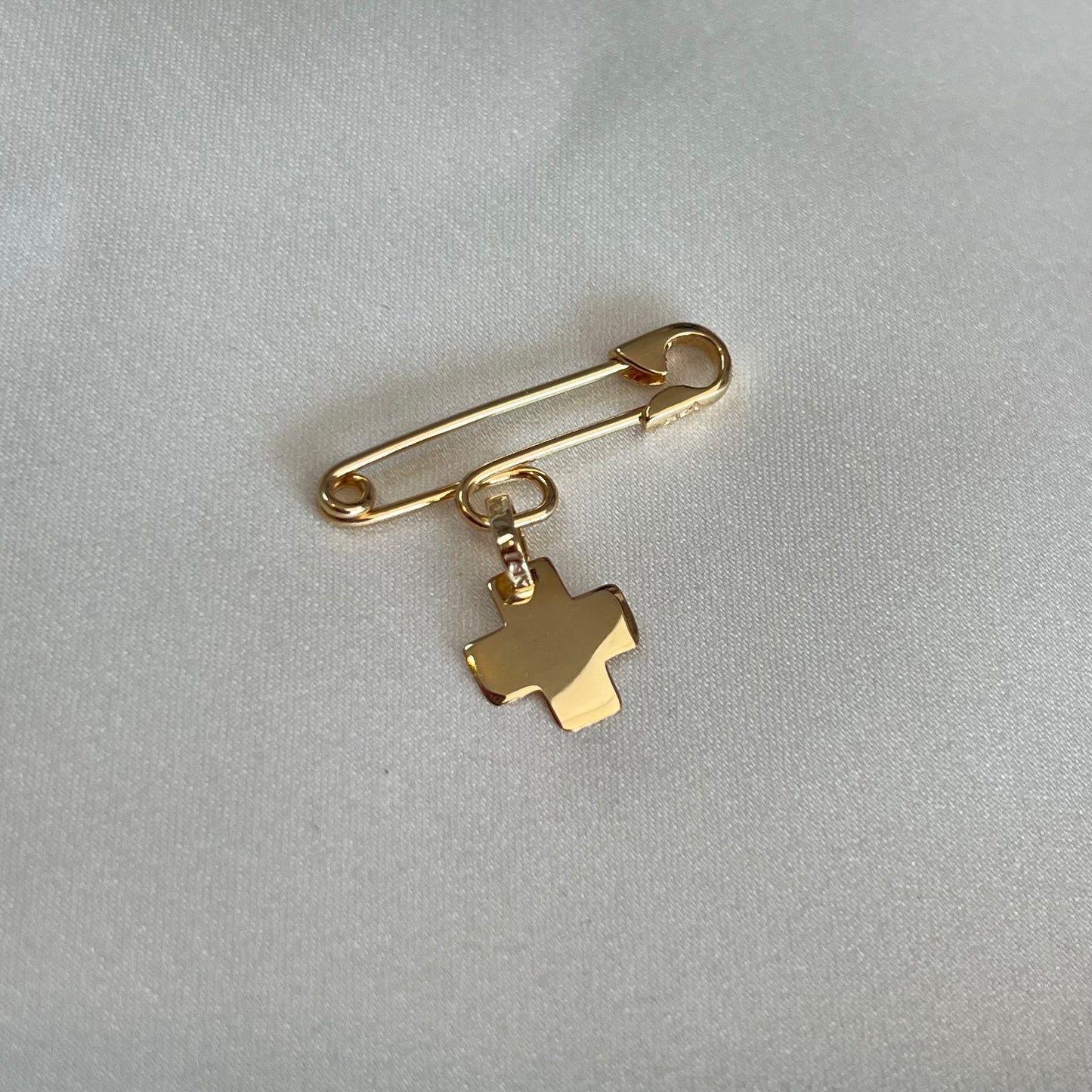 Cruz Plana Mini Cuadro 14k
