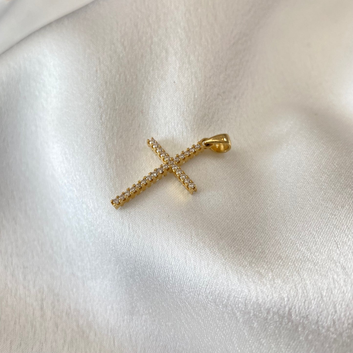 Cruz Larga Circonias 14k