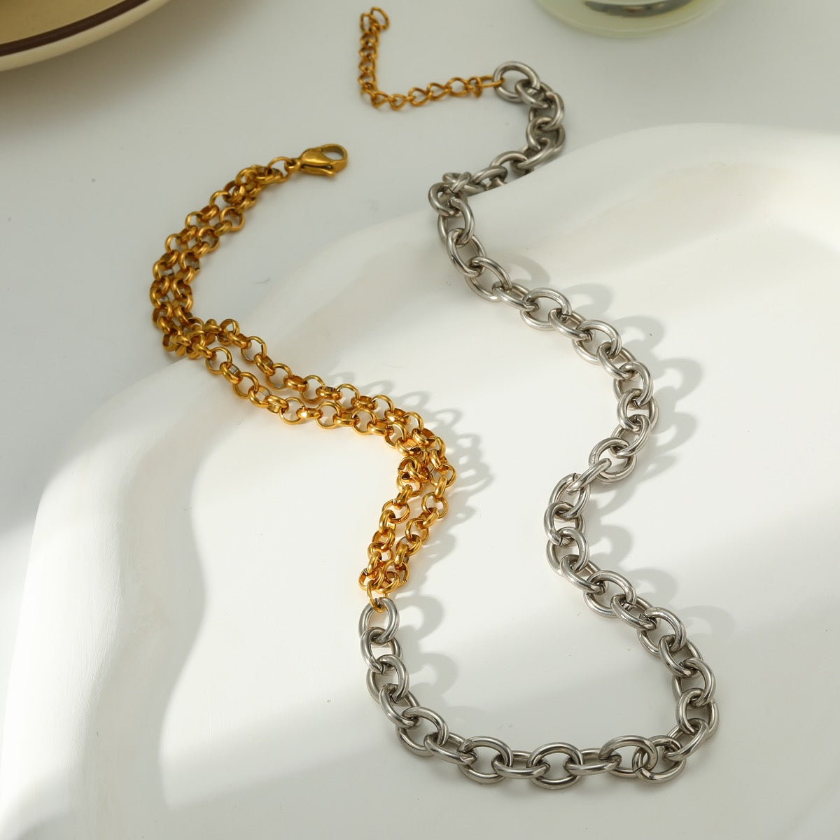 Bella Necklace