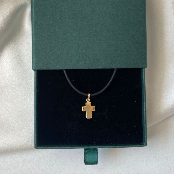 Cruz Sólida Oro Amarillo 14K